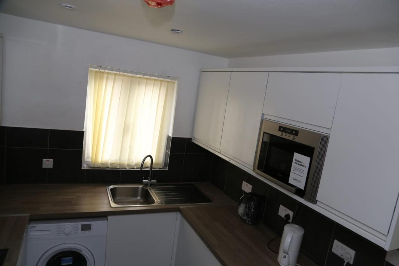 A A Guest Rooms Thamesmead Erith Kültér fotó